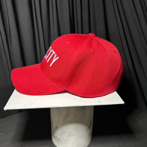 Red R City Baseball Cap - Picture 3 of 7